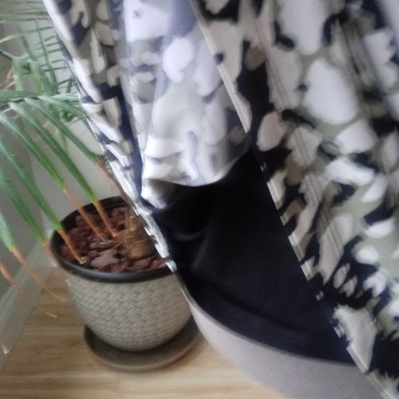 Leopard Print Blouse w/ Draped Neck & Lined Front - Picture 7 of 10